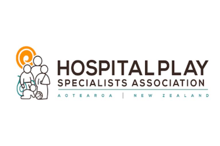 Hospital play specialists logo